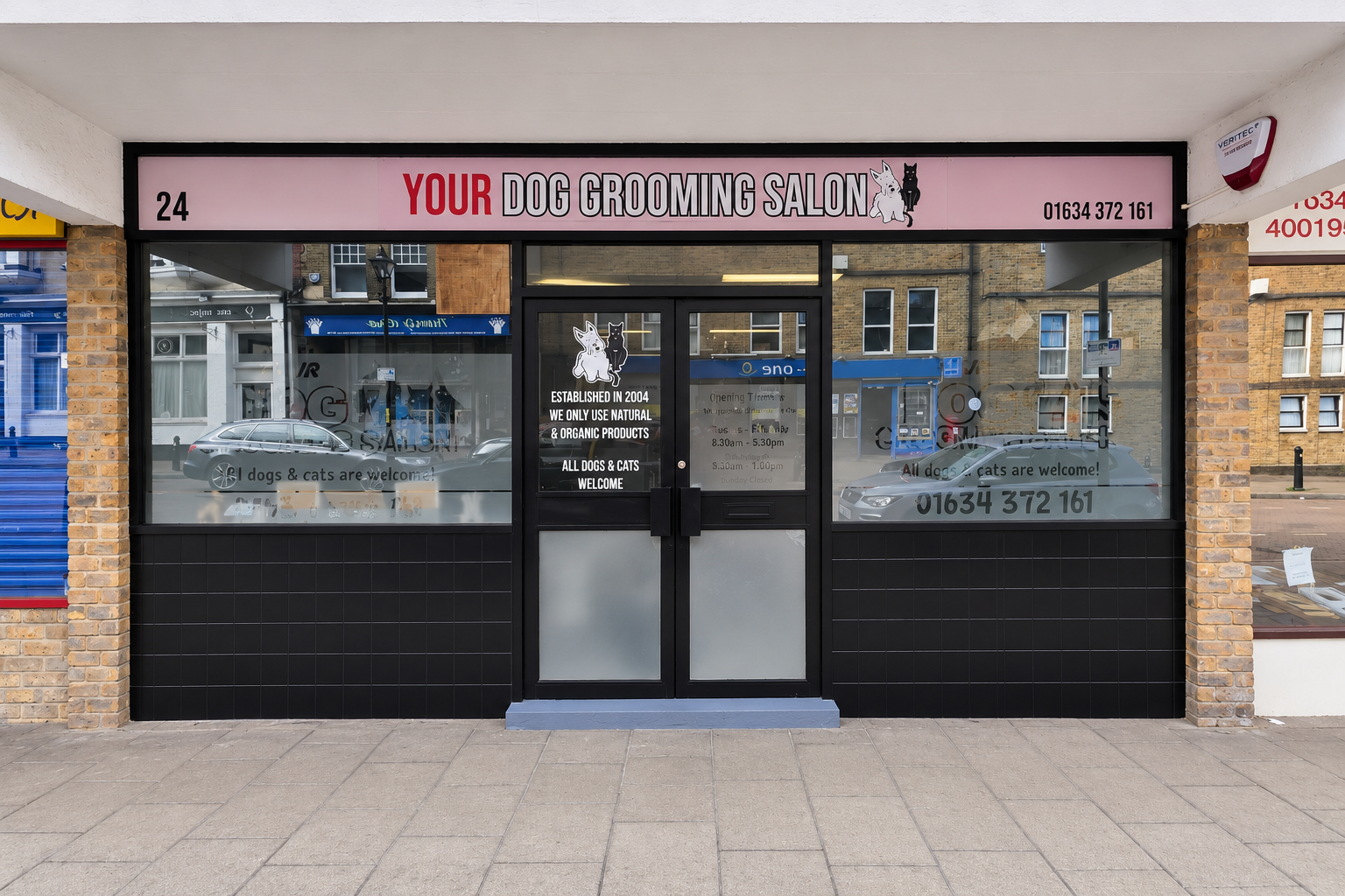Your Dog Grooming Salon shopfront at 24 High Street, Brompton